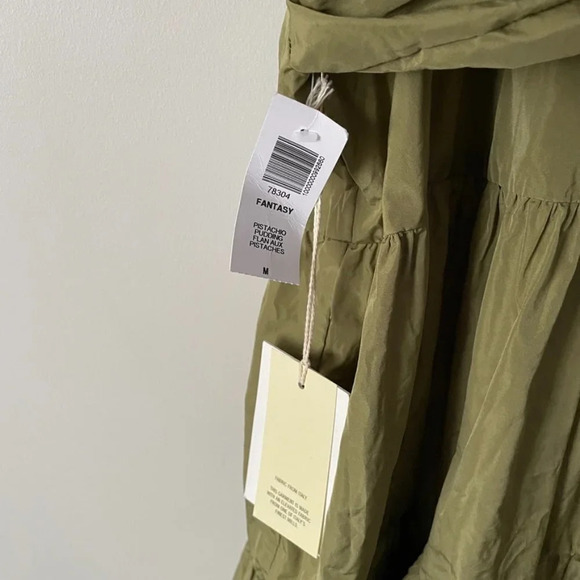 Aritzia Wilfred  Fantasy Babydoll Dress Pistachio Green Puff Sleeve Medium NWT - Picture 8 of 11